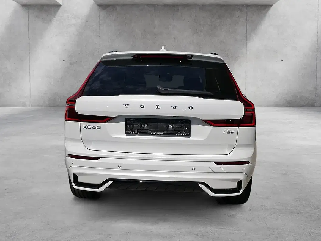 Volvo XC60 - Thumbnail 4