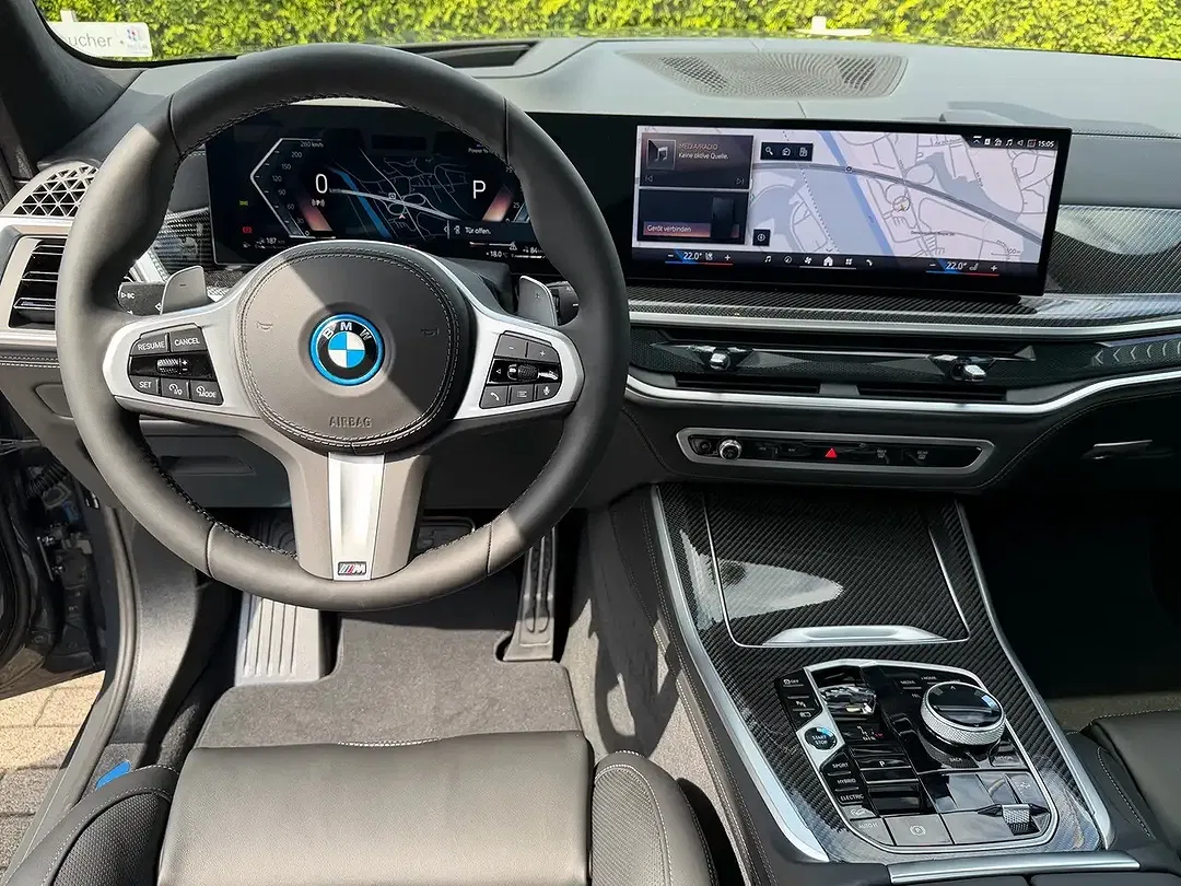 BMW X5 - Thumbnail 10
