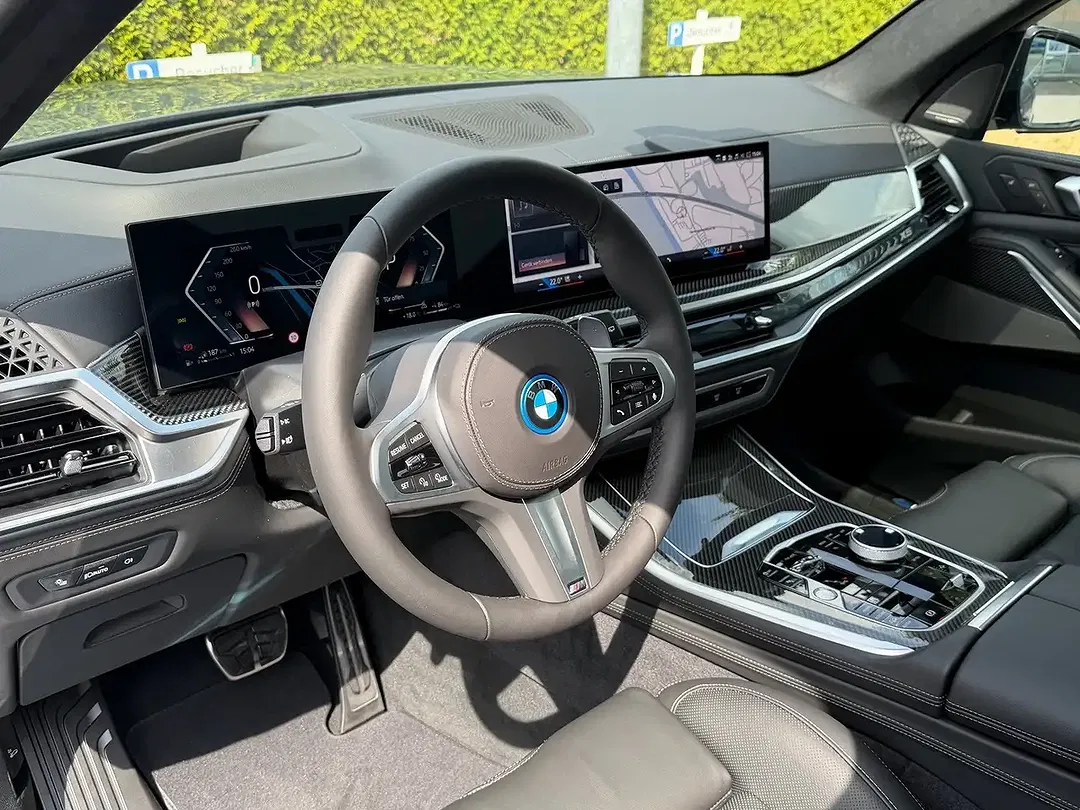 BMW X5 - Thumbnail 7