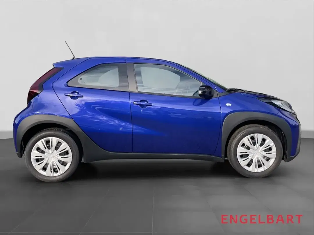 Toyota Aygo X - Thumbnail 4