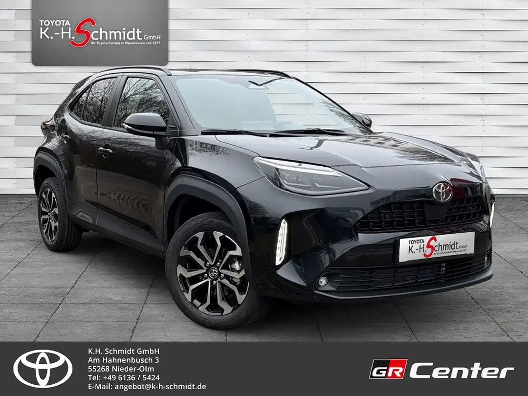 Toyota Yaris Cross - Thumbnail 3