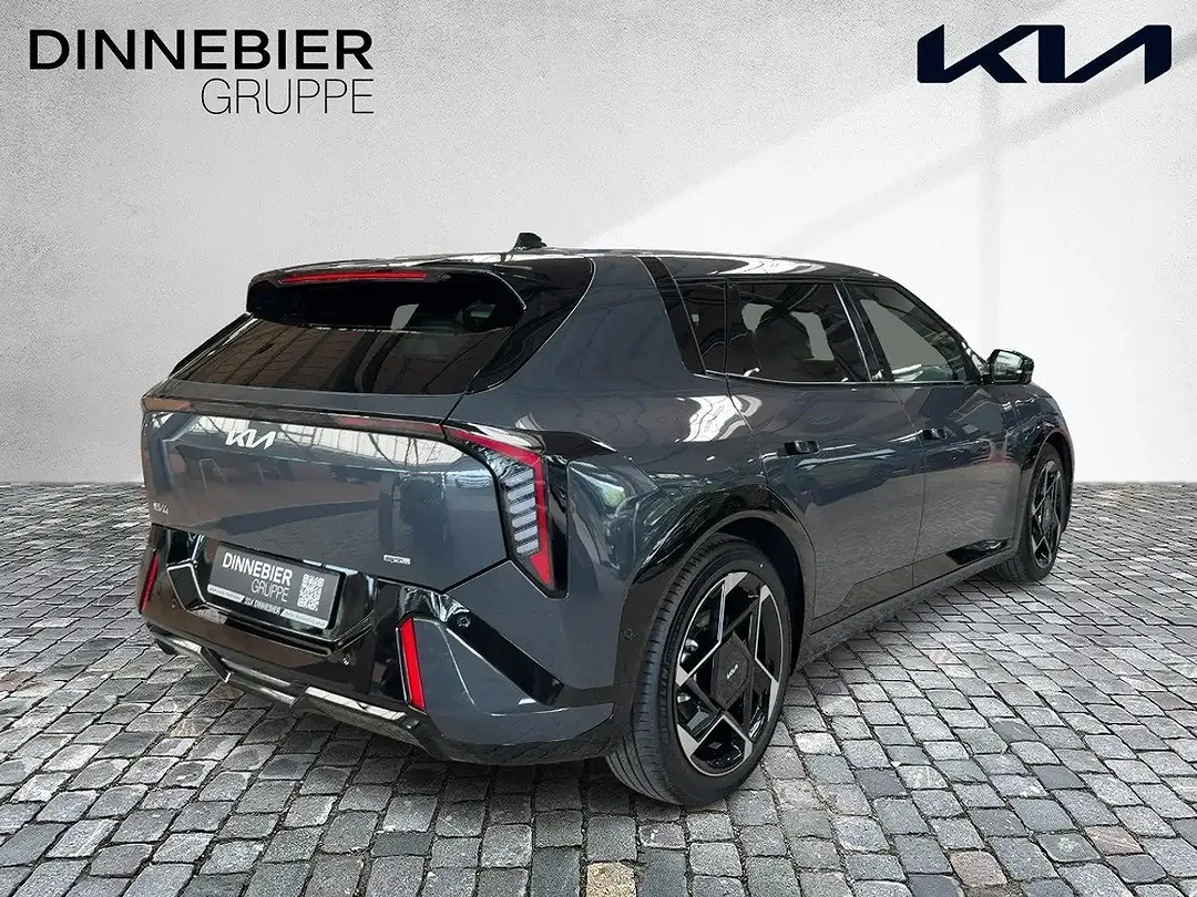 Kia EV4 - Thumbnail 5