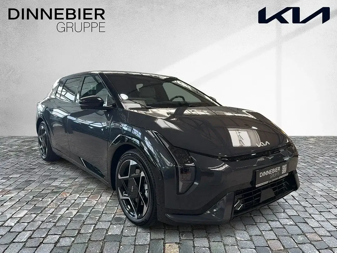 Kia EV4 - Thumbnail 7