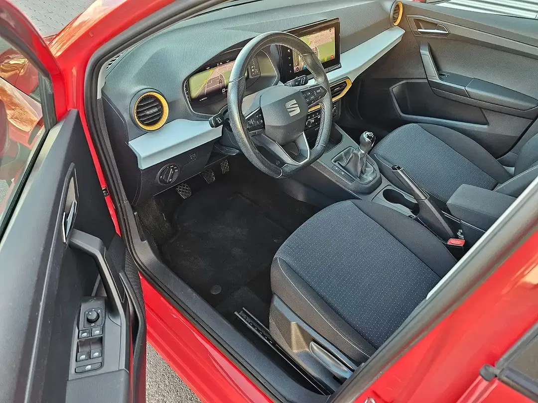 SEAT Ibiza - Thumbnail 6