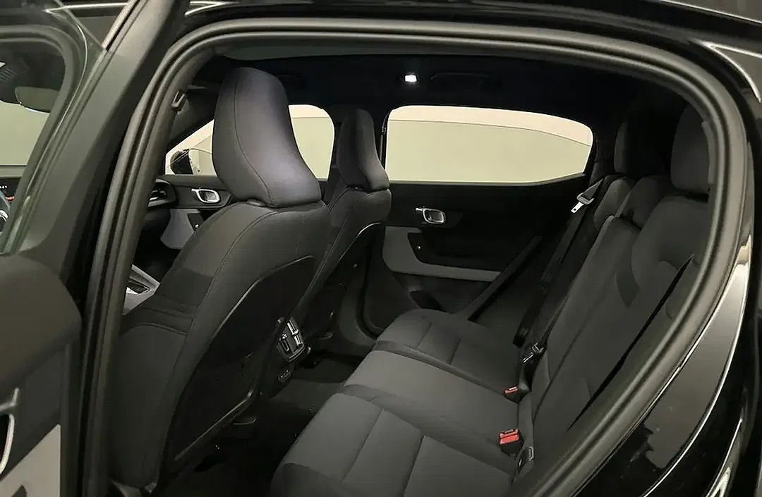 Polestar 2 - Thumbnail 7