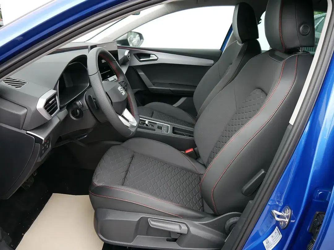 SEAT Leon - Thumbnail 8