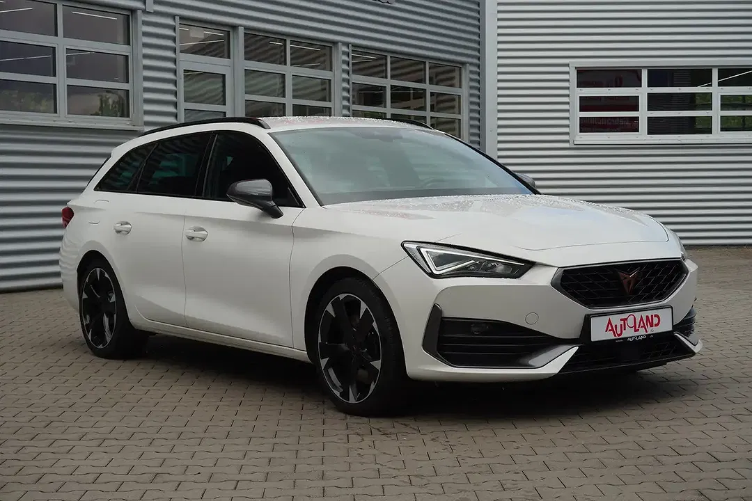 CUPRA Leon - Thumbnail 2