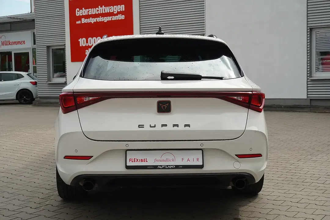 CUPRA Leon - Thumbnail 5