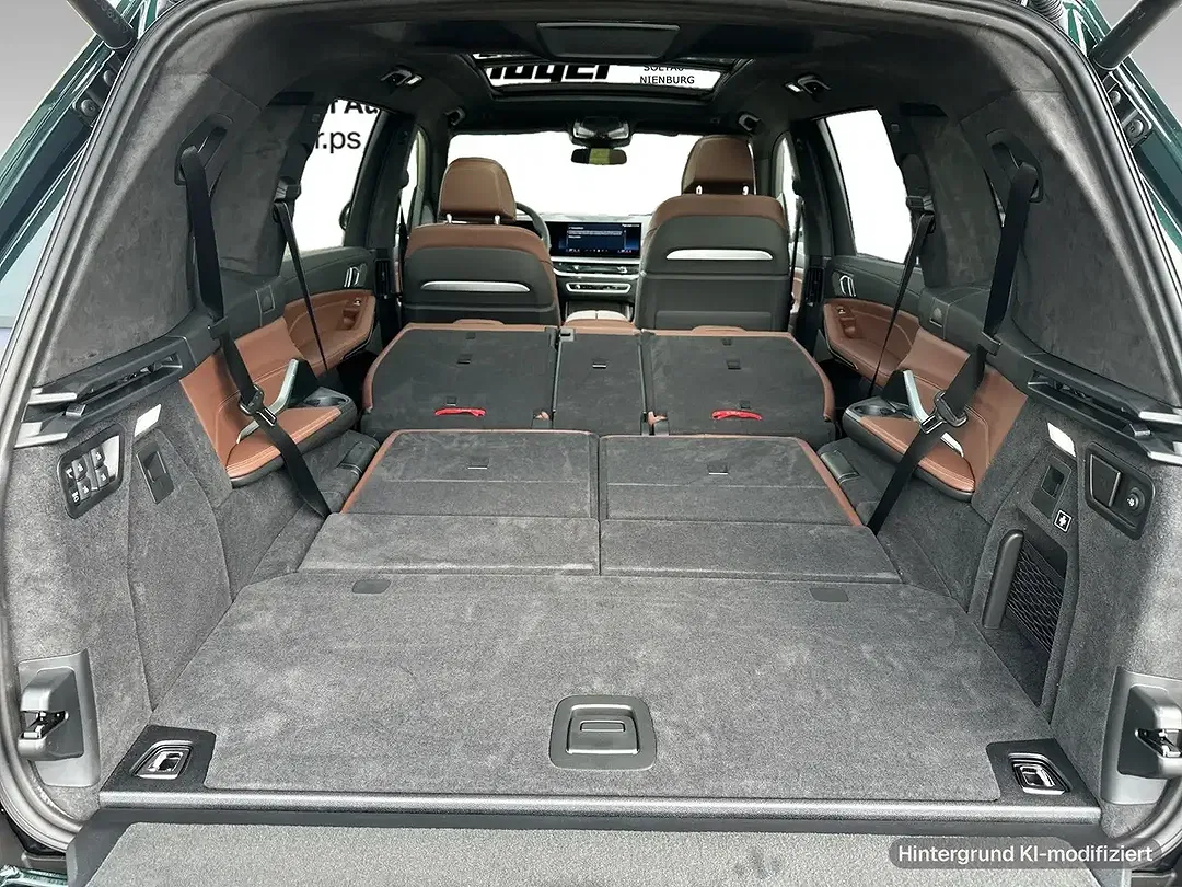 BMW X7 - Thumbnail 11