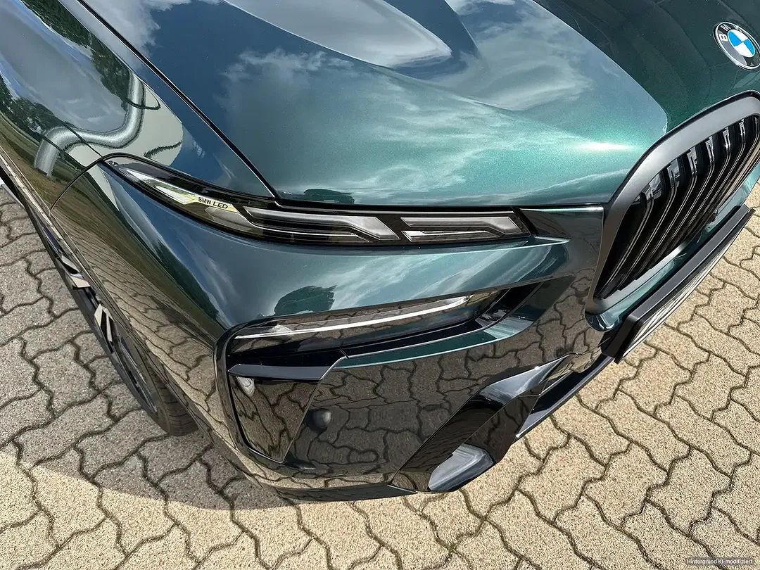 BMW X7 - Thumbnail 9