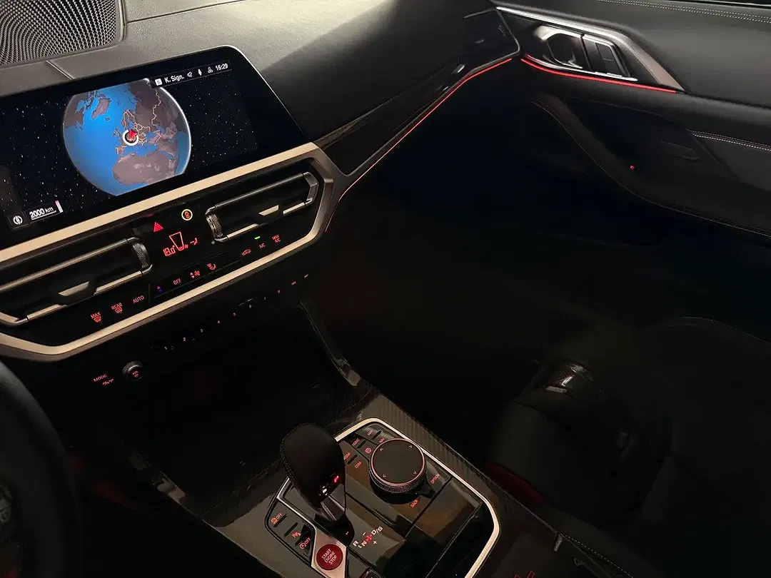 BMW M4 - Thumbnail 42