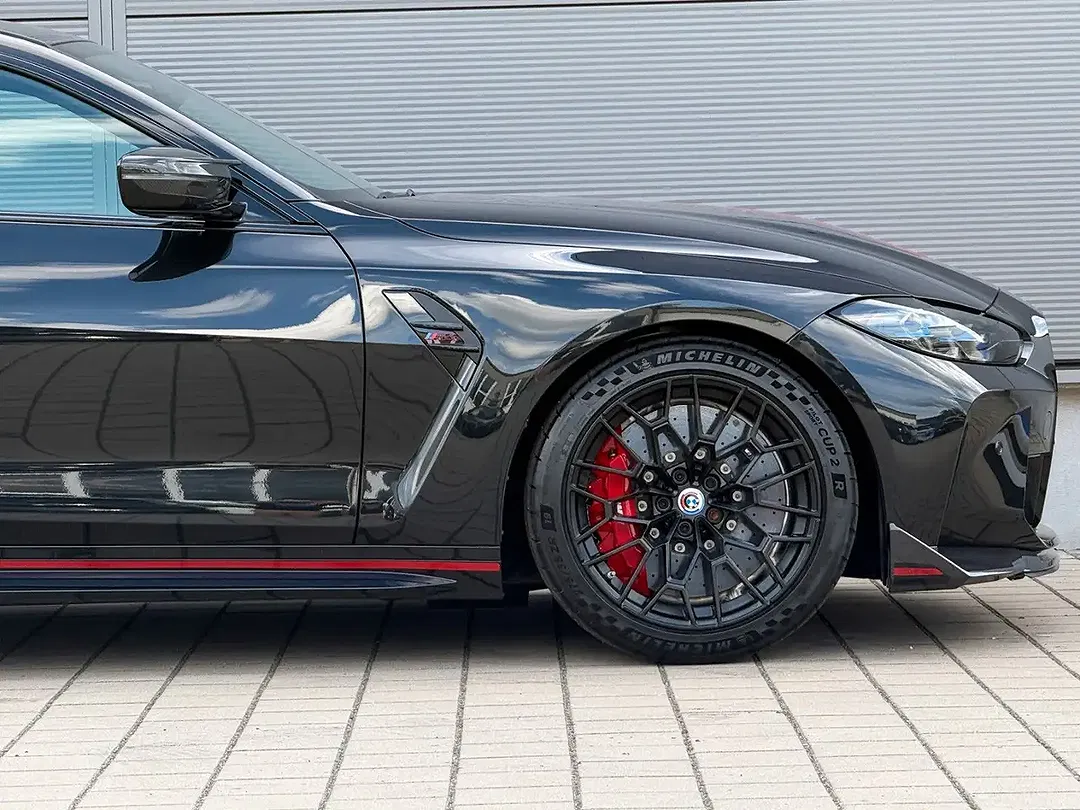 BMW M4 - Thumbnail 8
