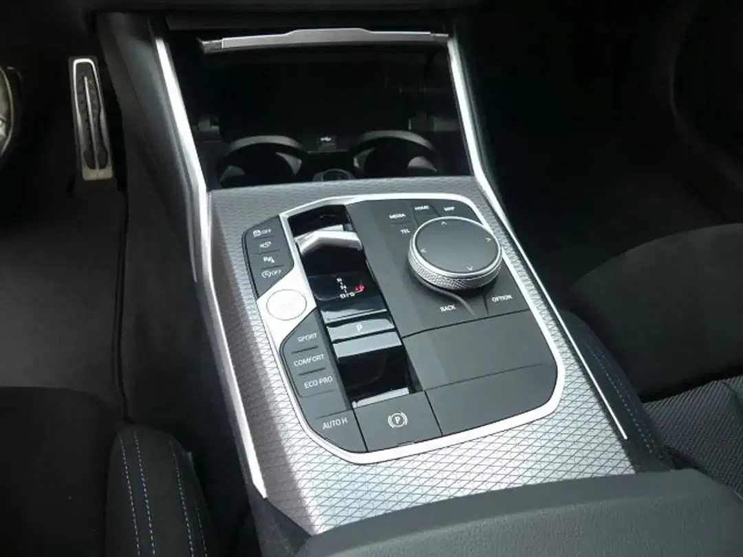 BMW 318 - Thumbnail 12