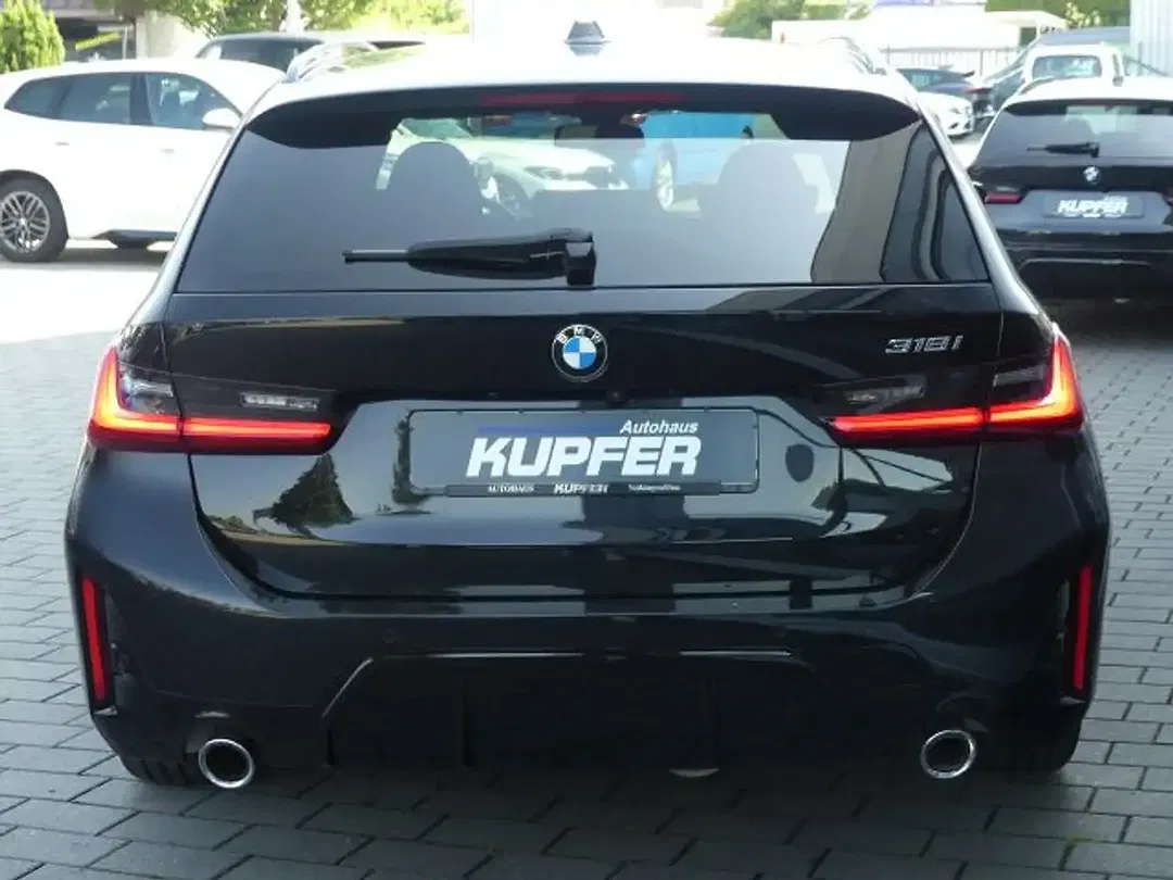 BMW 318 - Thumbnail 4