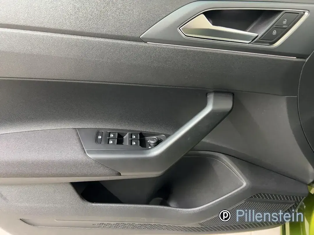Volkswagen Taigo - Thumbnail 8