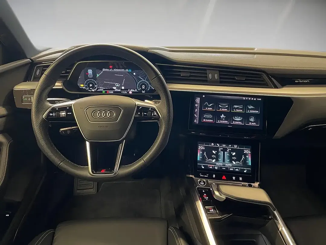 Audi e-tron - Thumbnail 10