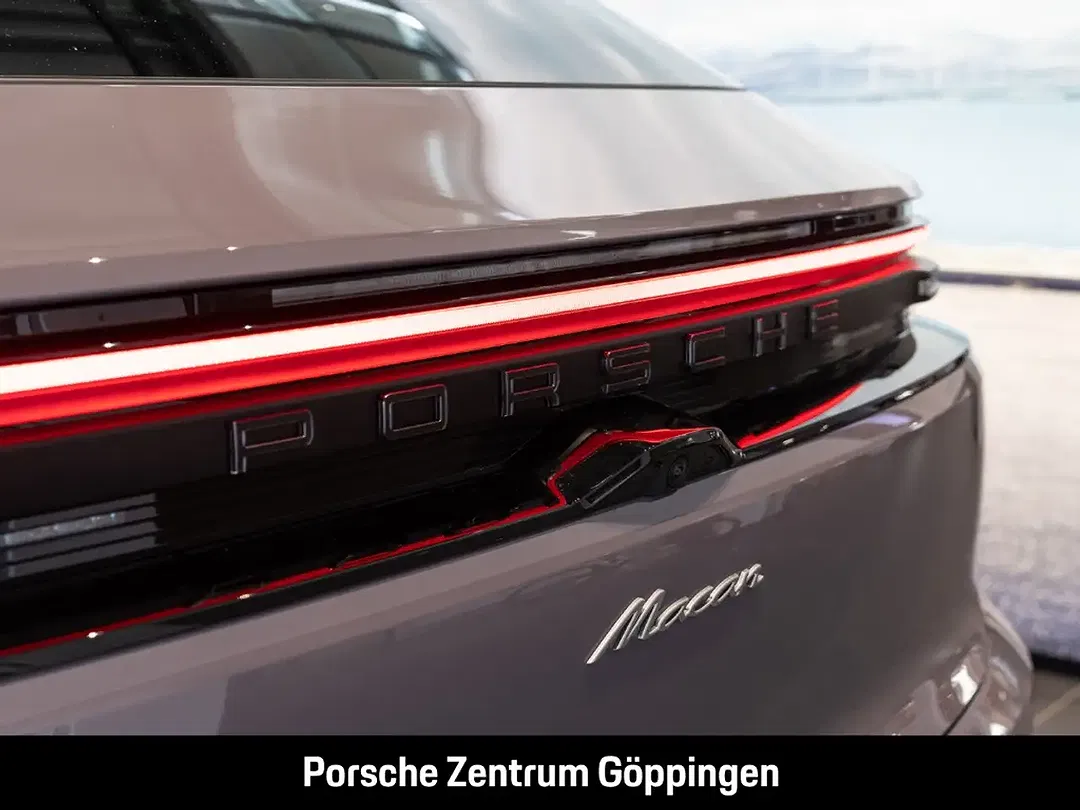 Porsche Macan - Thumbnail 10