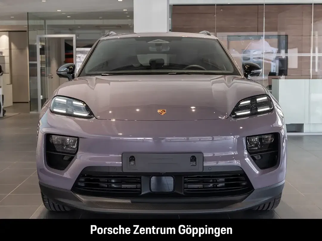 Porsche Macan - Thumbnail 4