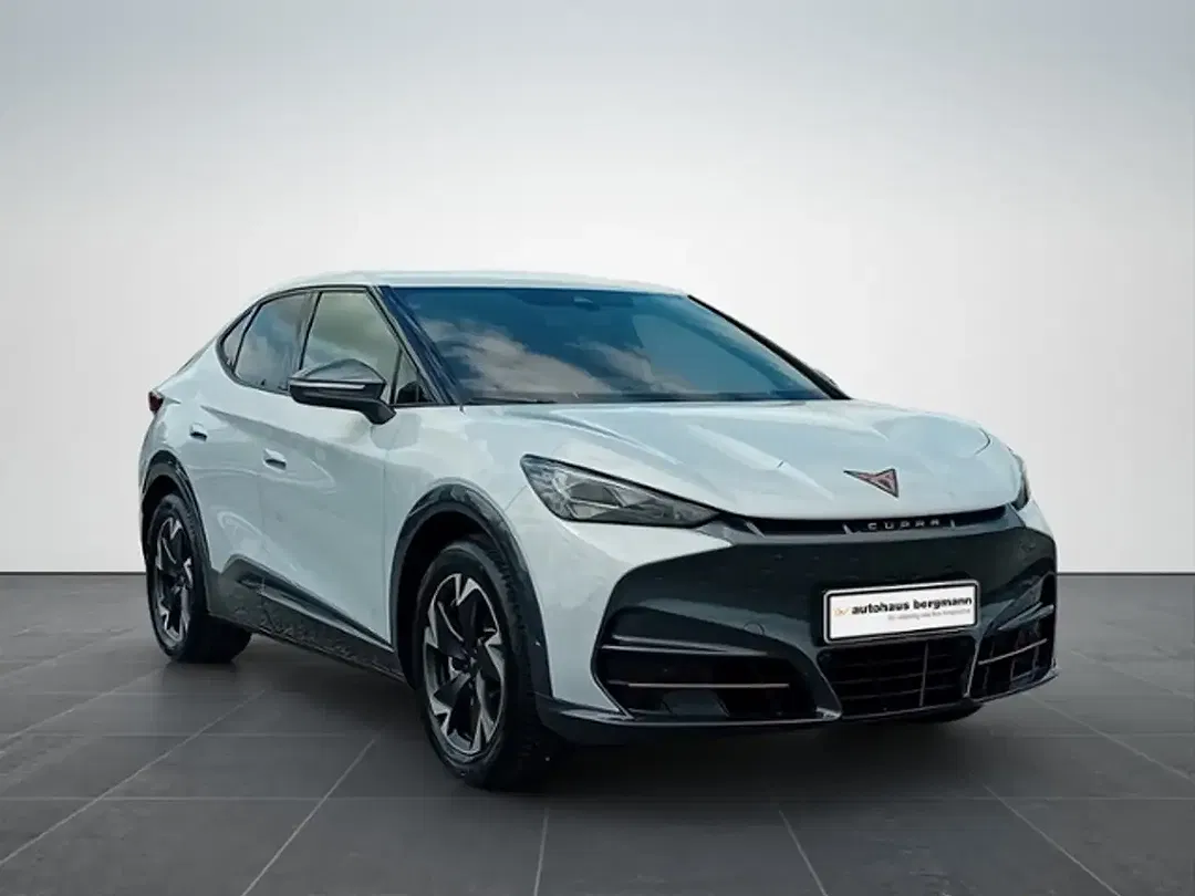 CUPRA Tavascan - Thumbnail 8