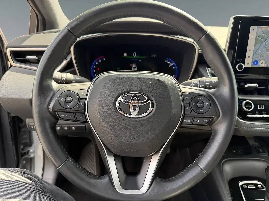 Toyota Corolla - Thumbnail 12