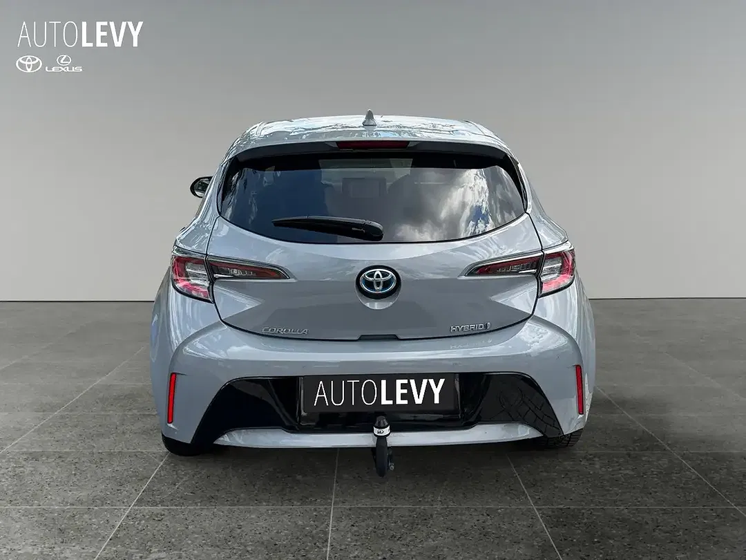 Toyota Corolla - Thumbnail 4
