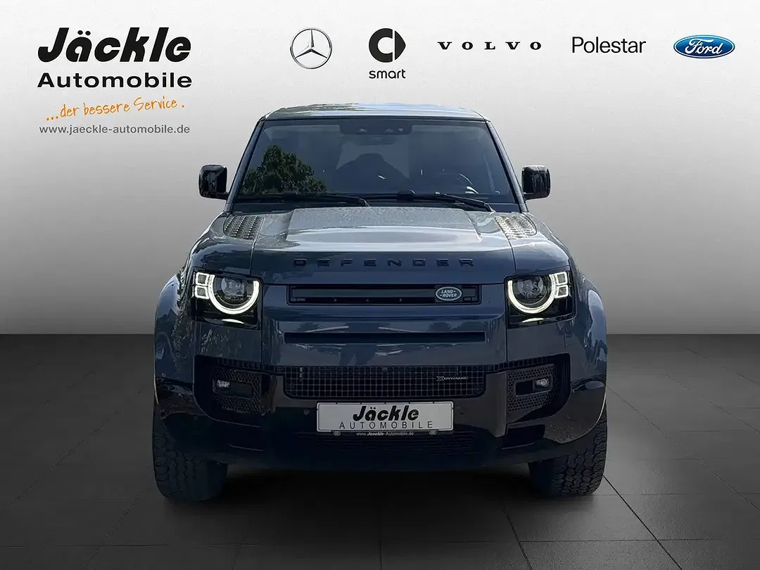 Land Rover Defender - Thumbnail 2