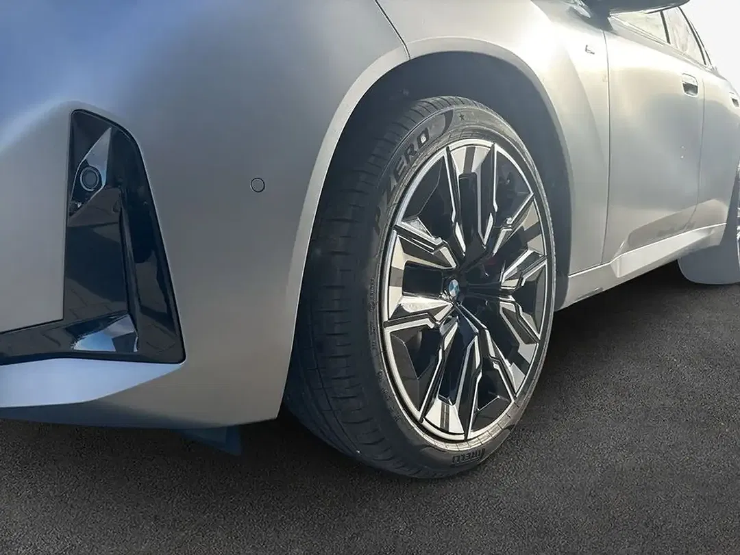 BMW X3 M - Thumbnail 6