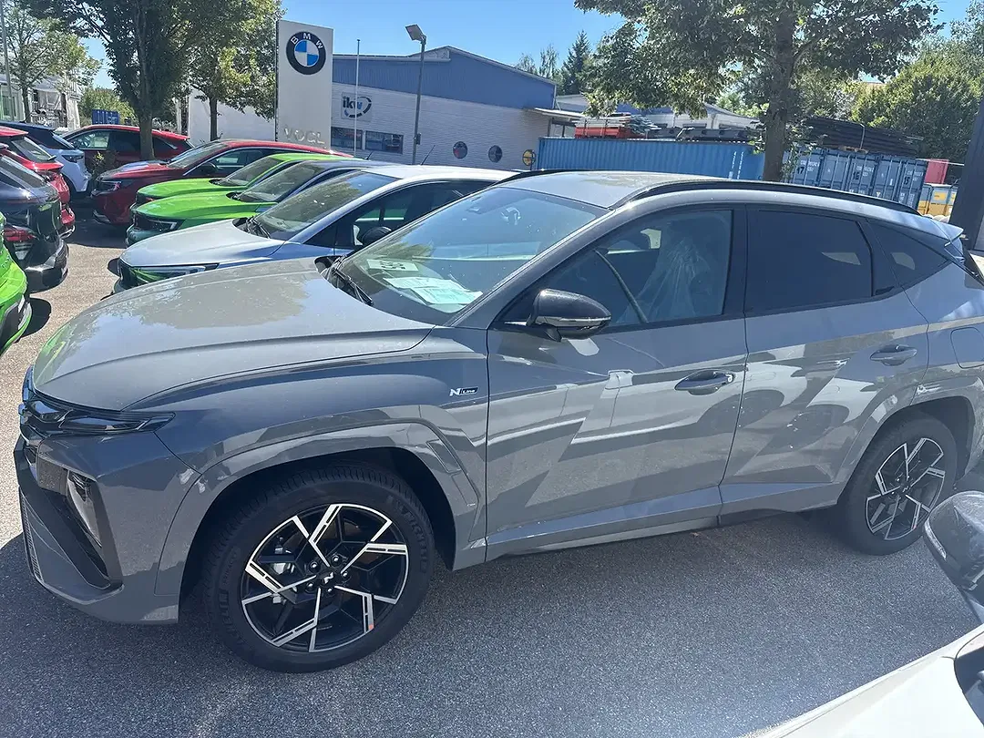 Hyundai TUCSON - Thumbnail 3