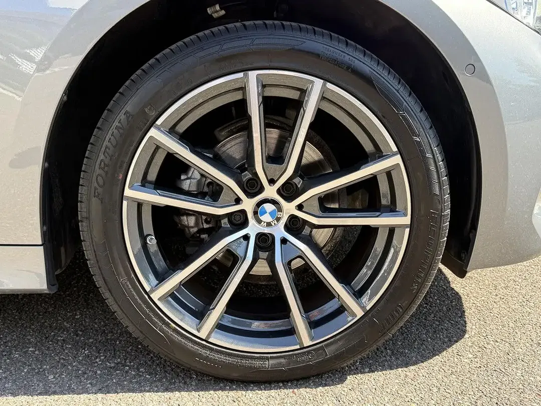 BMW 318 - Thumbnail 7