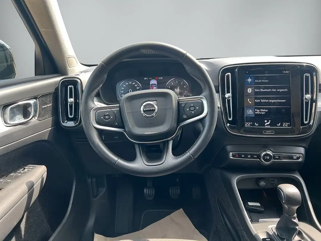 Volvo XC40 - Thumbnail 11
