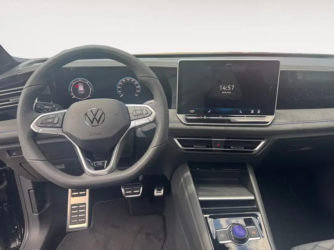 Volkswagen Tiguan - Thumbnail 9