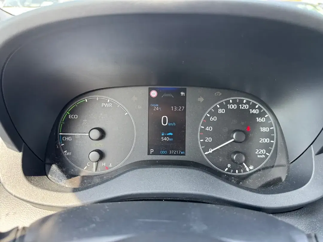 Toyota Yaris - Thumbnail 12