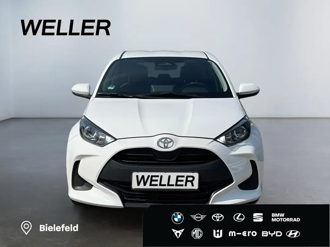 Toyota Yaris 1.5 Hybrid Business Edition - foto 2