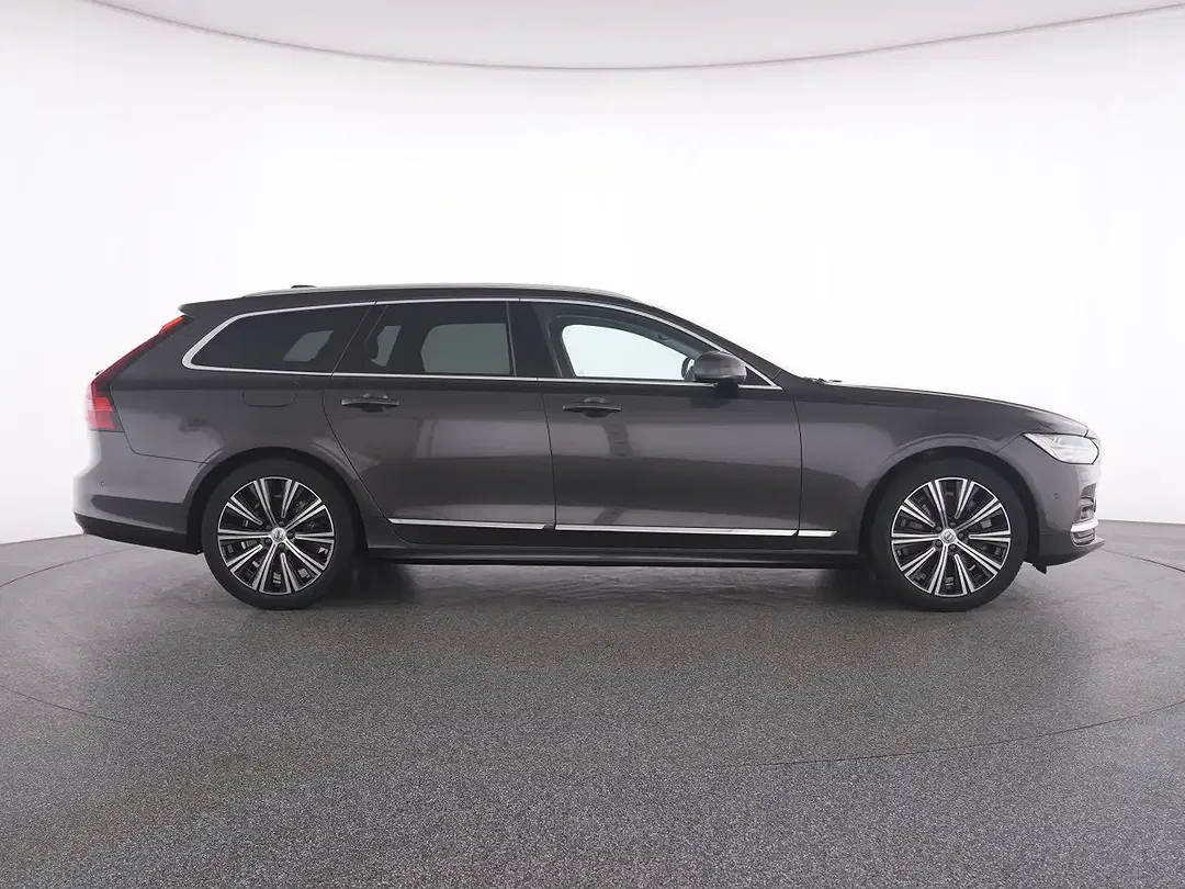 Volvo V90 - Thumbnail 11