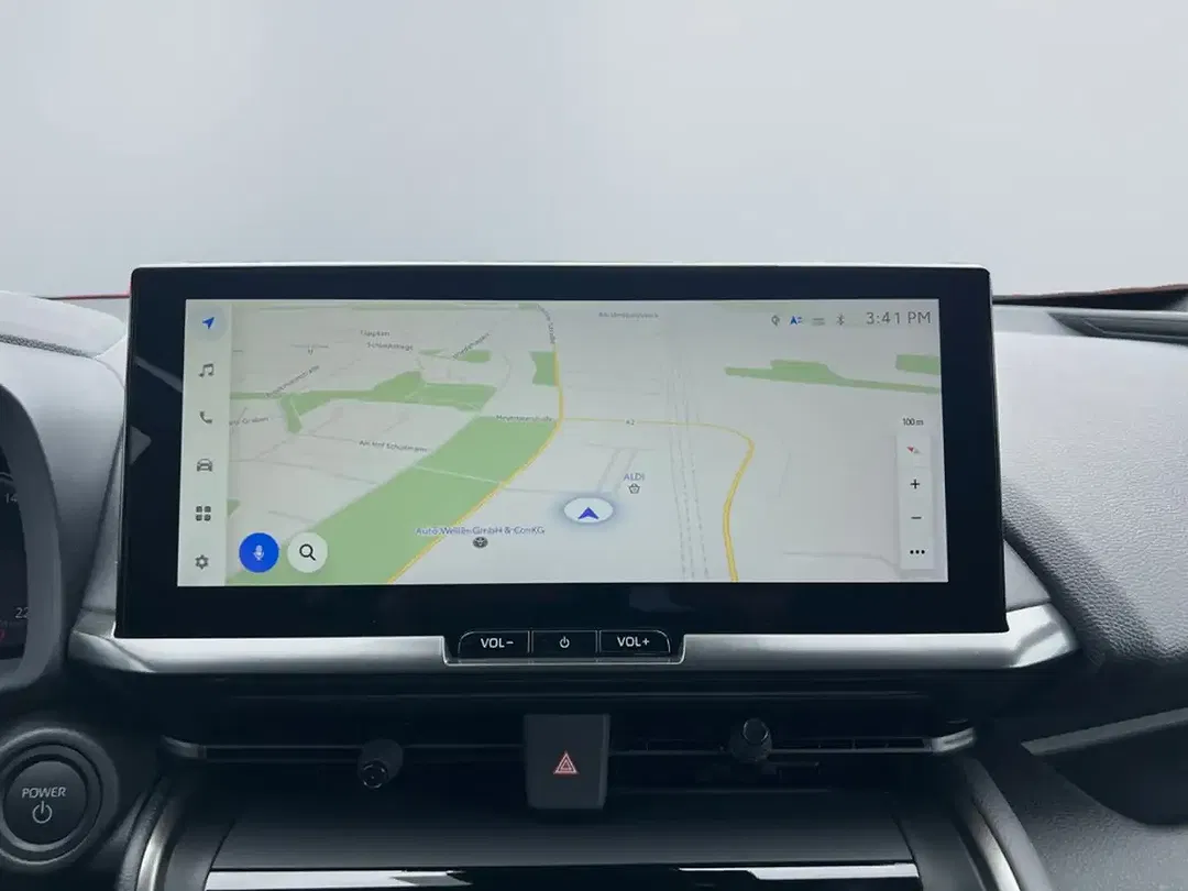 Toyota C-HR - Thumbnail 13