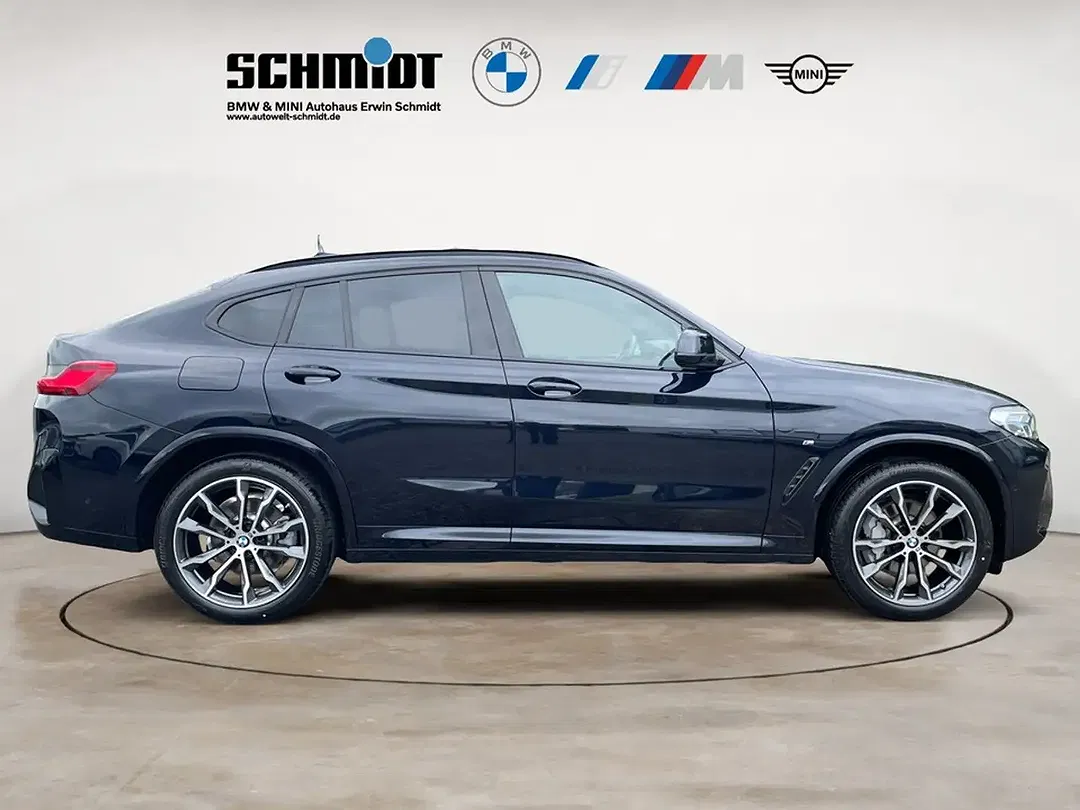 BMW X4 - Thumbnail 6