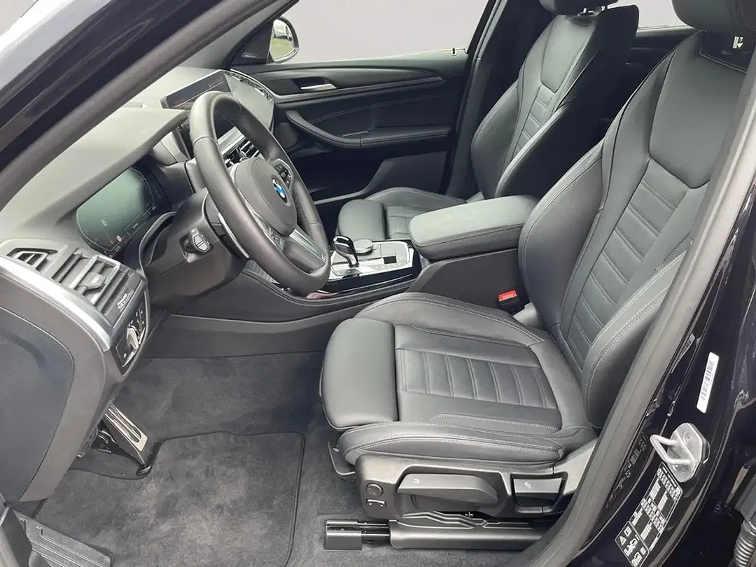 BMW X4 - Thumbnail 9