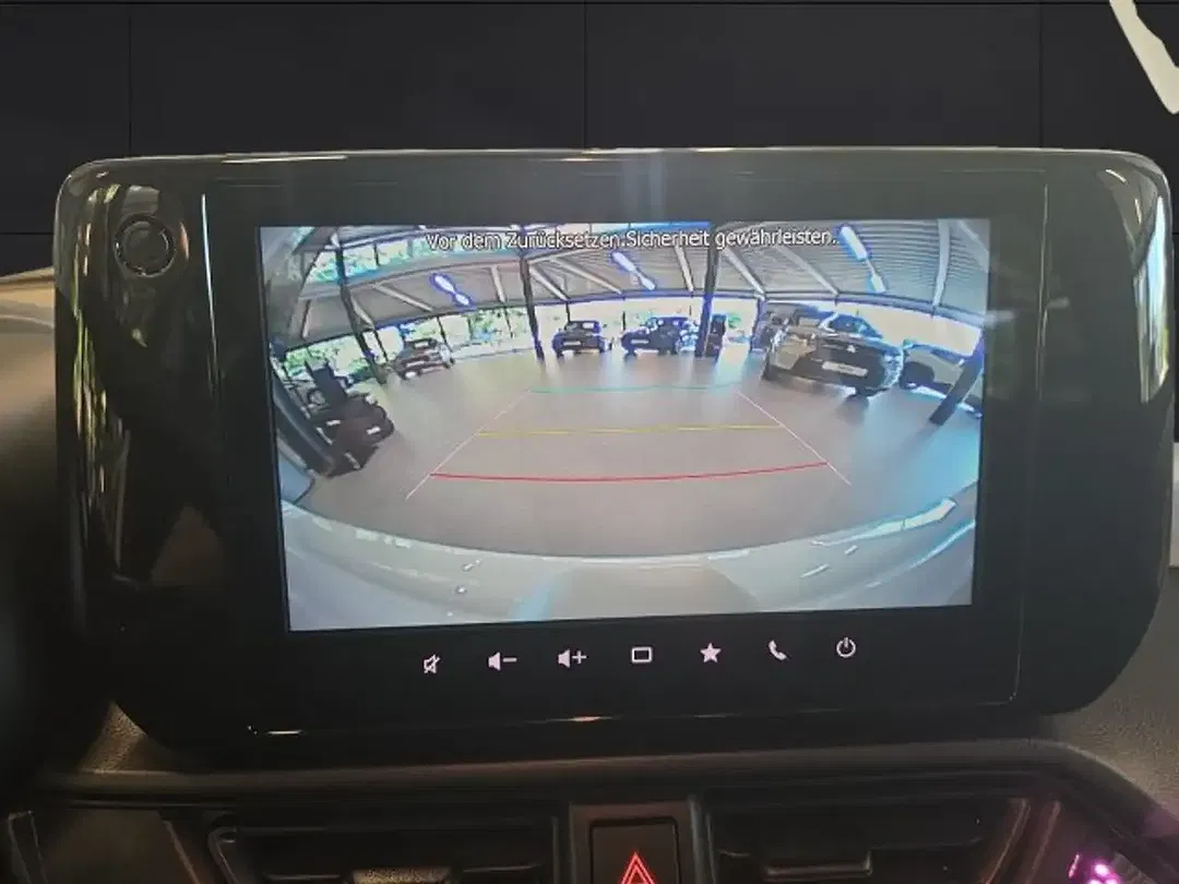 Suzuki Swift - Thumbnail 10