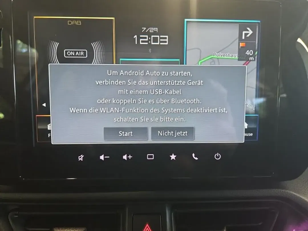 Suzuki Swift Hybrid Comfort - foto 14