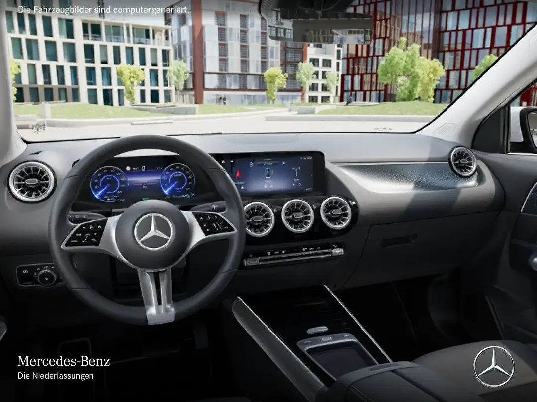 Mercedes-Benz EQA 300 - Thumbnail 9