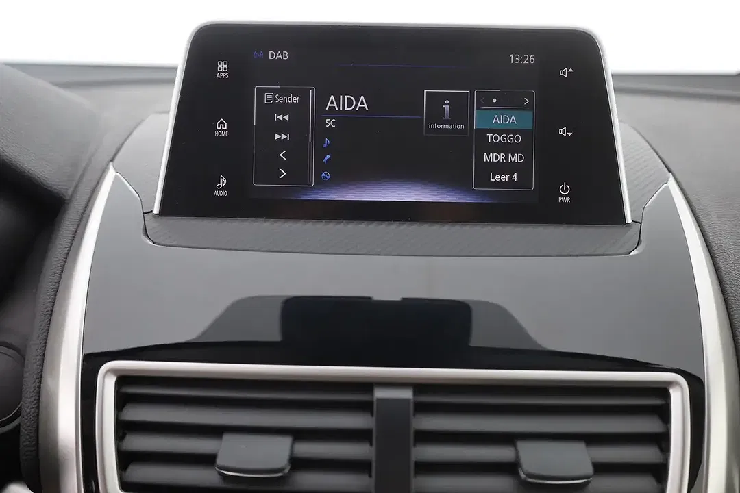 Mitsubishi Eclipse Cross - Thumbnail 10