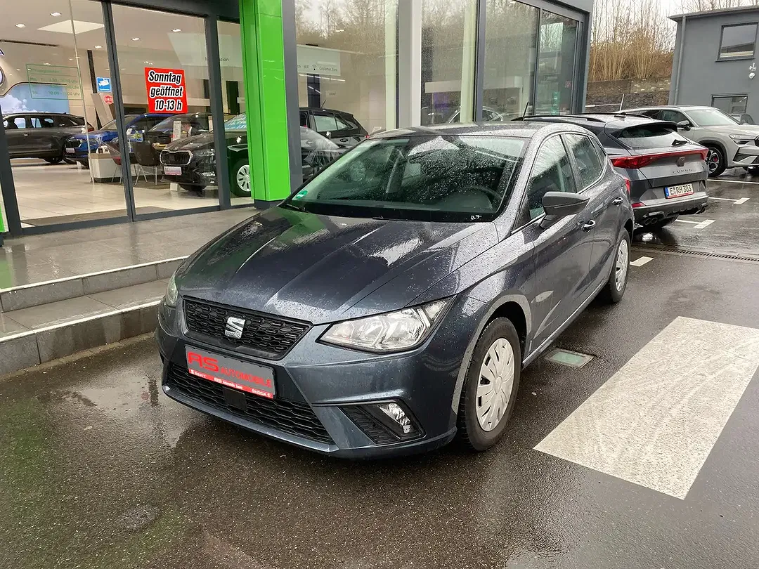 SEAT Ibiza Reference - foto 1