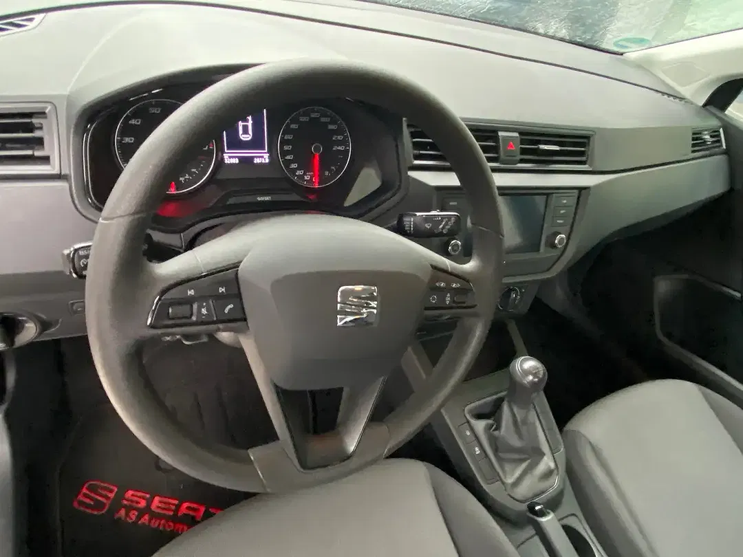 SEAT Ibiza Reference - foto 8