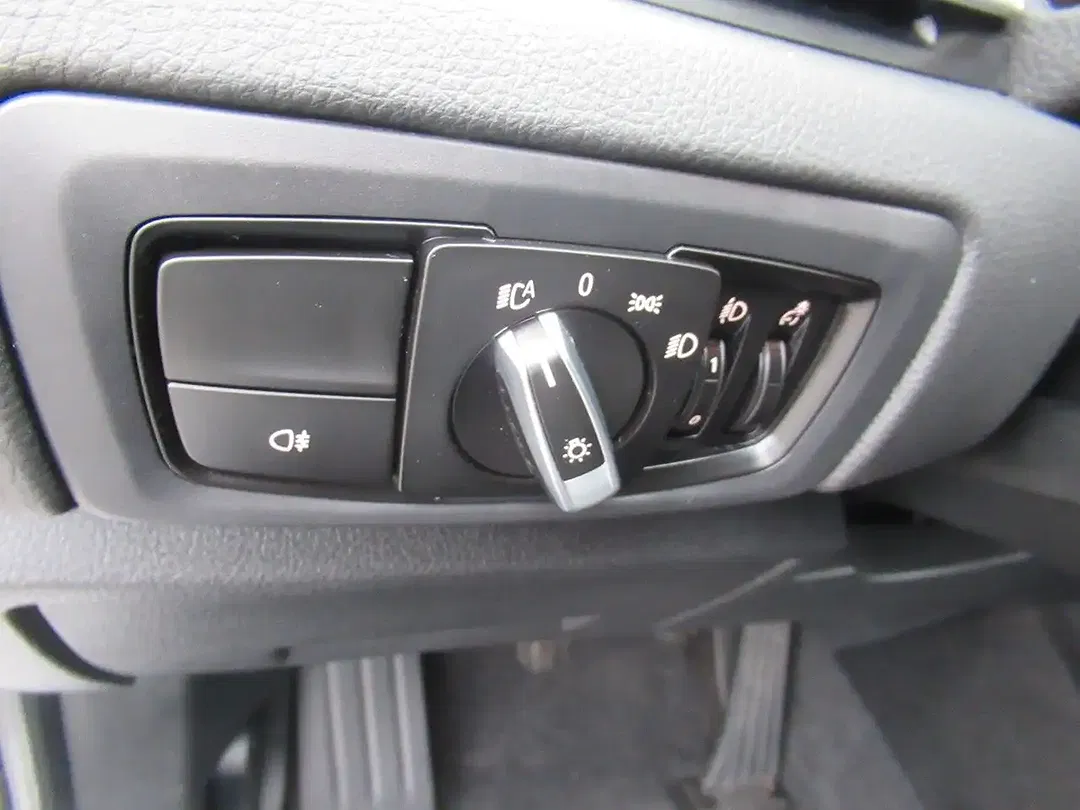 BMW 218 - Thumbnail 10