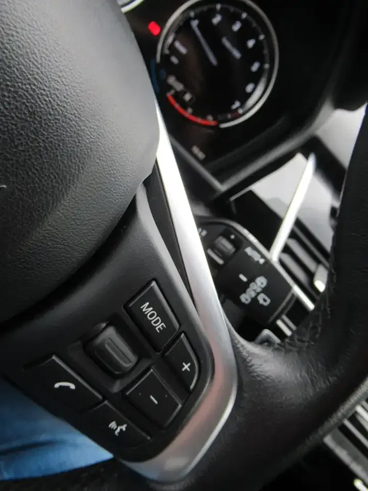 BMW 218 - Thumbnail 12