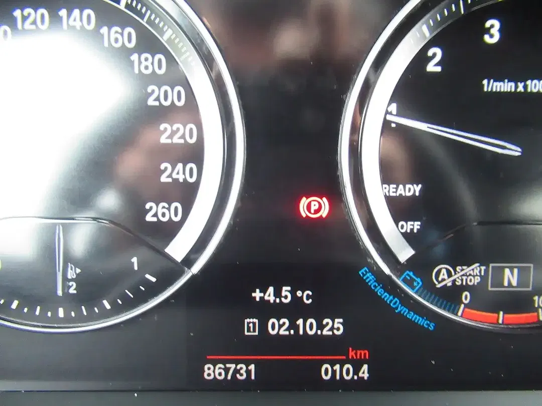 BMW 218 - Thumbnail 16