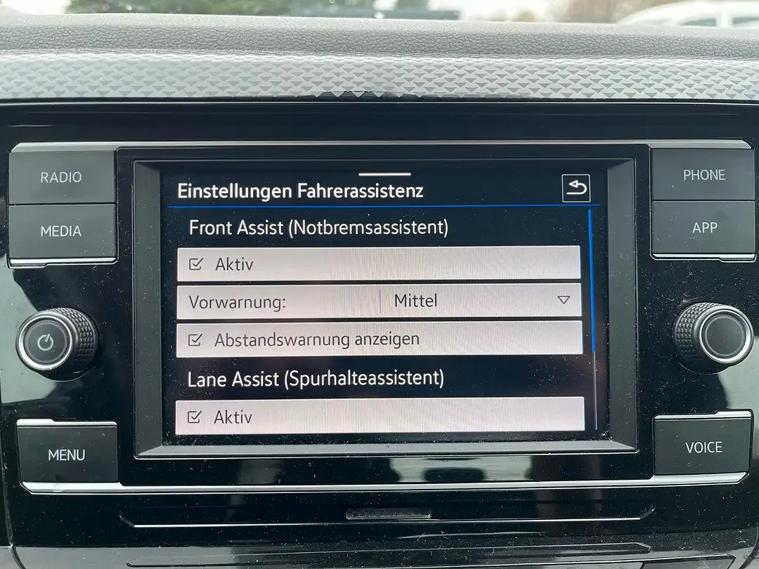 Volkswagen Polo - Thumbnail 14