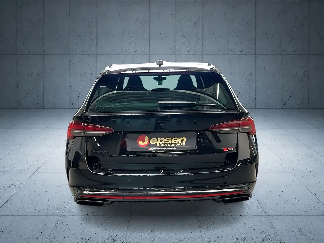 Skoda Octavia - Thumbnail 4