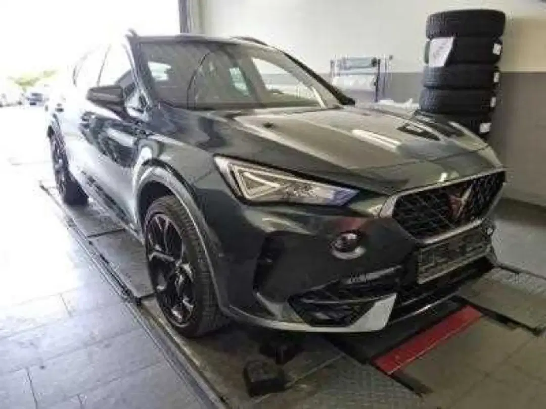 CUPRA Formentor - Thumbnail 2