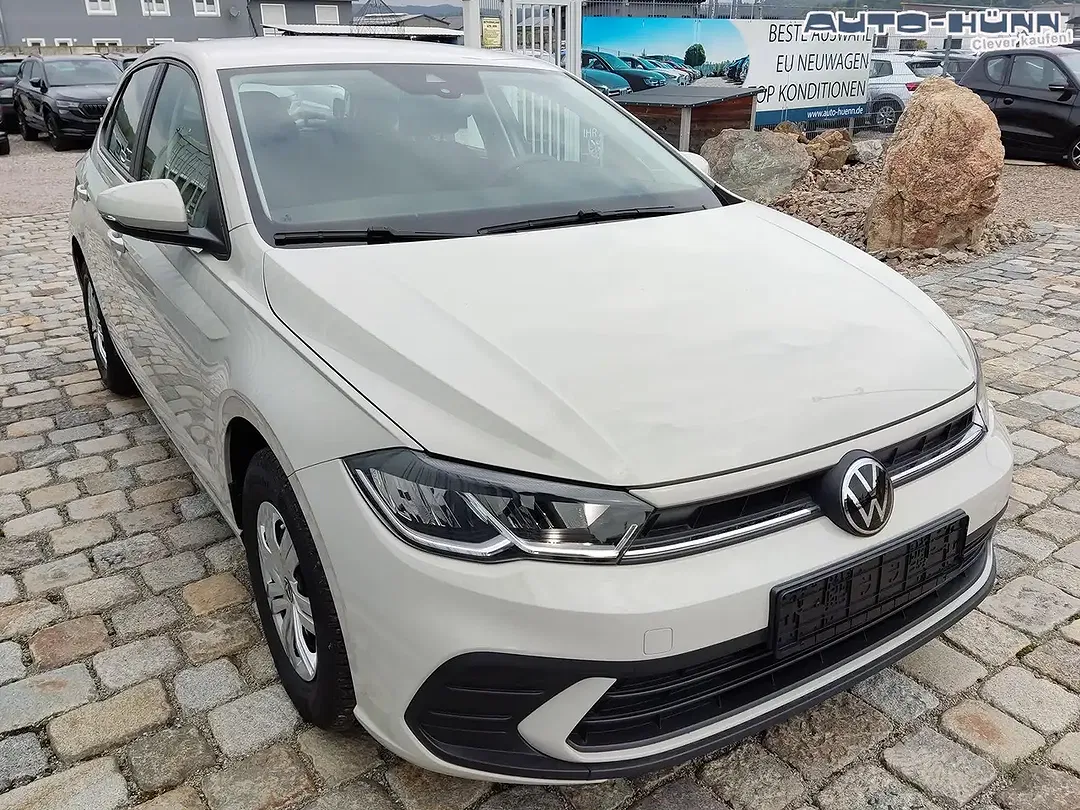 Volkswagen Polo - Thumbnail 3